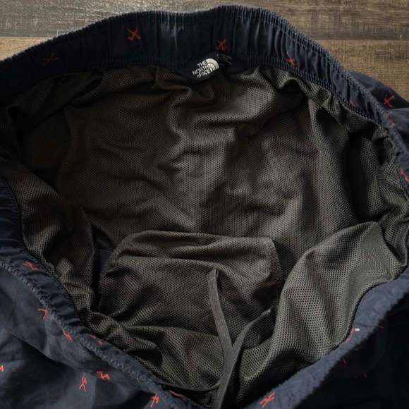 The North Face Men's Large Swim trunks Shorts Navy - Picture 5 of 7